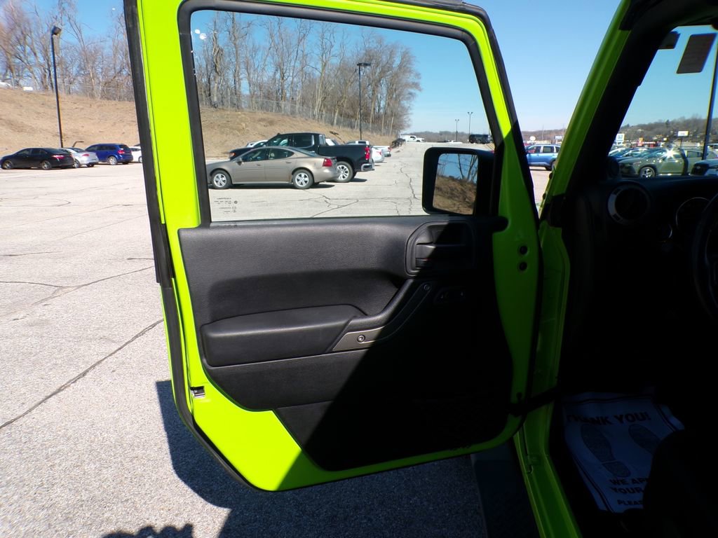 Used 2013 Jeep Wrangler Unlimited Sport image 11