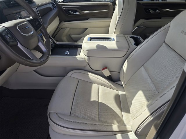 Used 2022 GMC Yukon XL Denali image 20