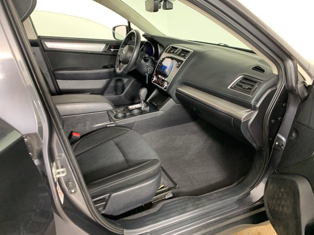 Used 2019 Subaru Outback 2.5i Premium image 37