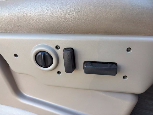 Used 2007 GMC Sierra 2500 SLT w/ Heavy-Duty Power Package RWD image 58