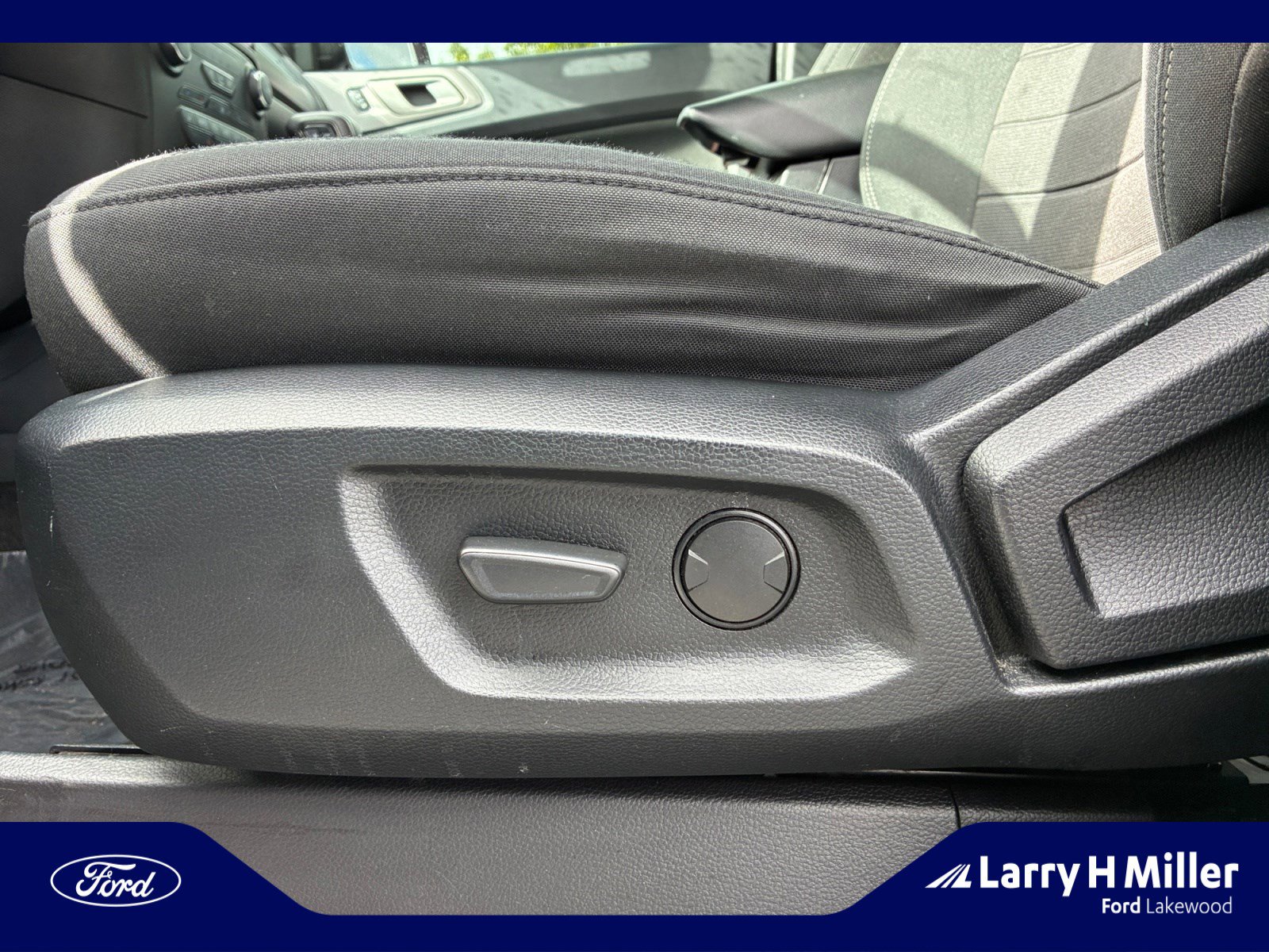 Used 2019 Ford Ranger XLT w/ Equipment Group 302A Luxury image 14