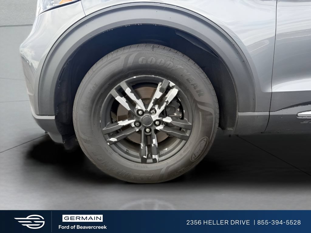 Used 2023 Ford Explorer XLT RWD image 27
