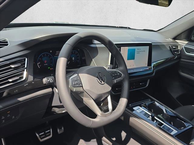 New 2026 Volkswagen Atlas Cross Sport SEL Premium R-Line image 3