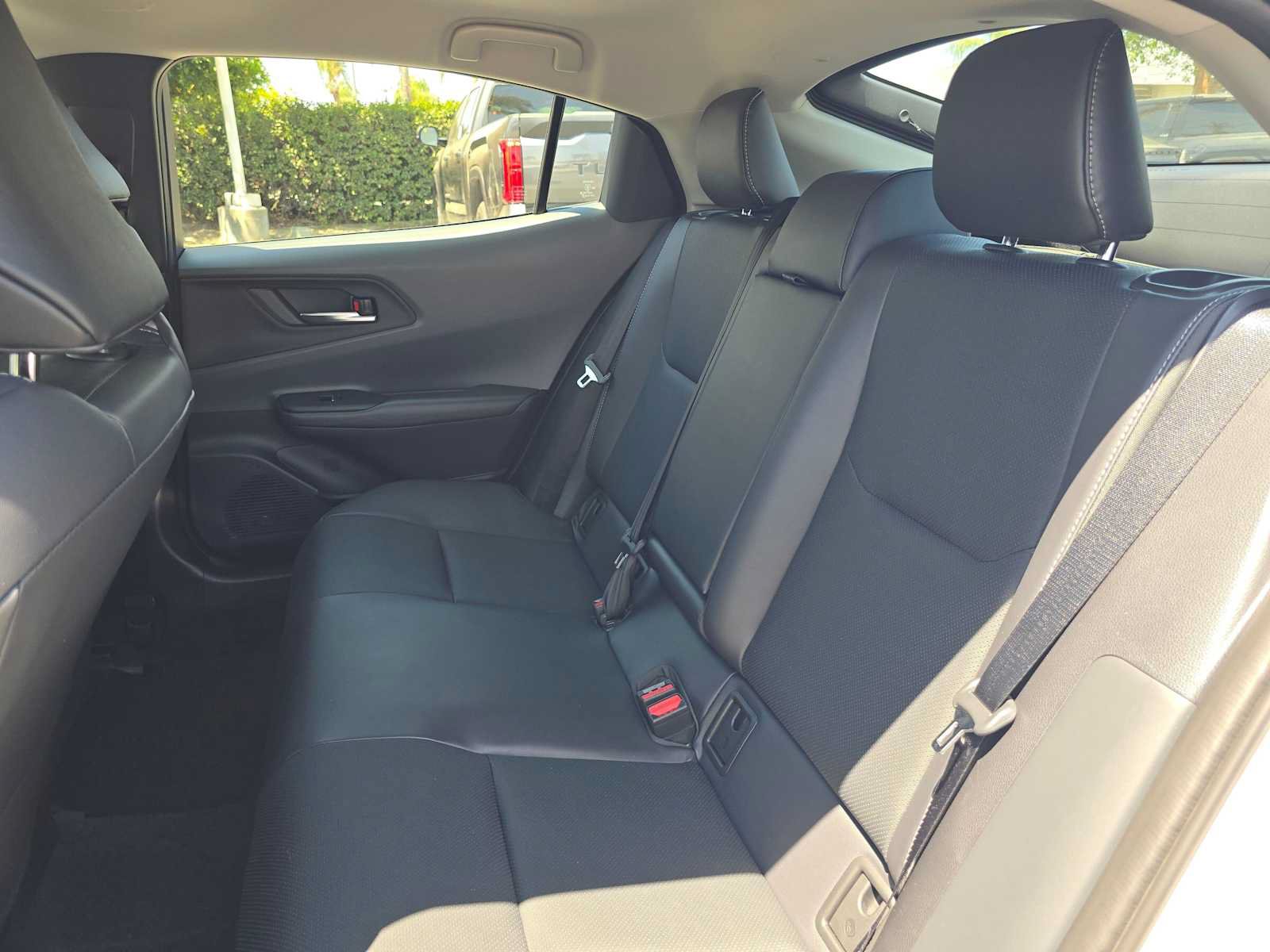 Certified 2026 Toyota Prius XLE FWD image 18