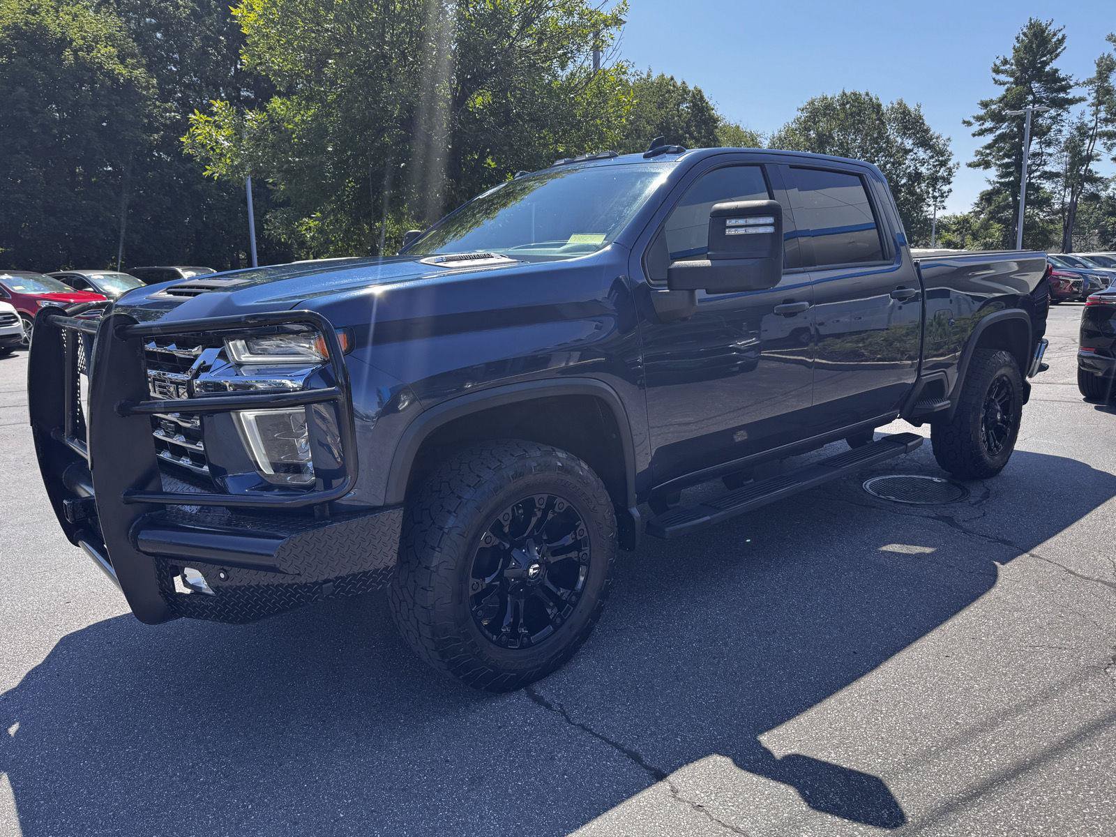 Used 2021 Chevrolet Silverado 2500 LTZ w/ LTZ Premium Package AWD/4WD image 3