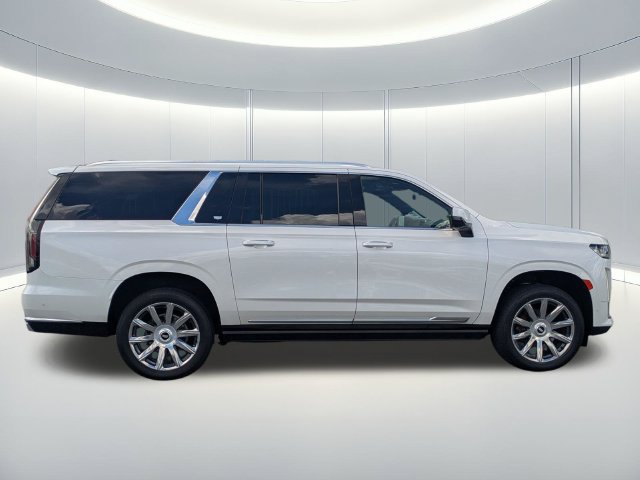 Used 2023 Cadillac Escalade ESV Premium Luxury Platinum AWD/4WD image 7