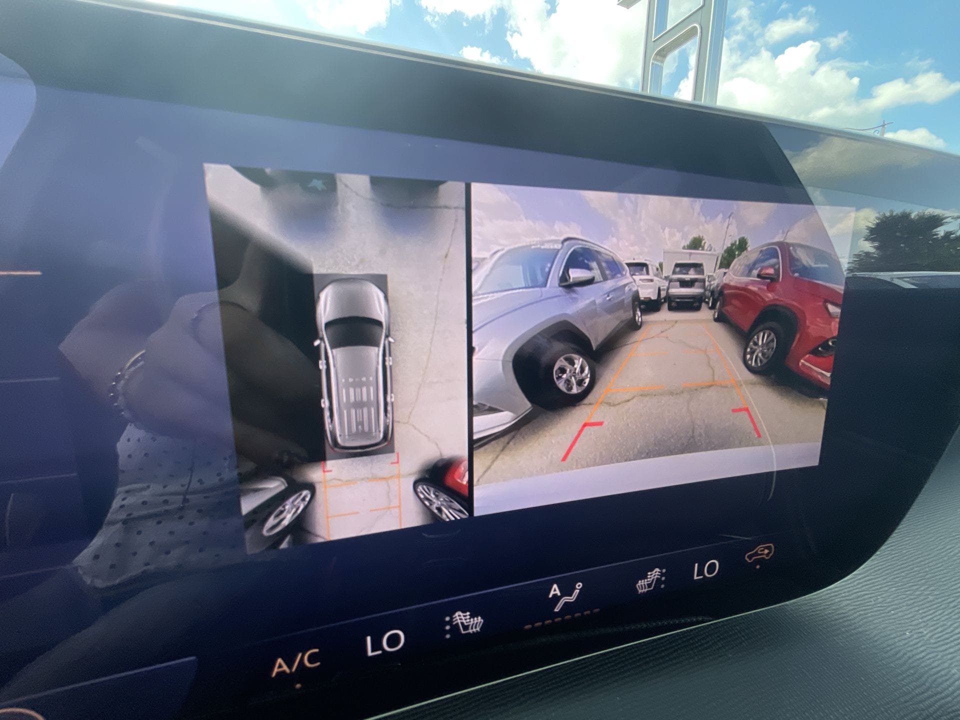 Used 2026 Buick Enclave Preferred AWD/4WD image 38