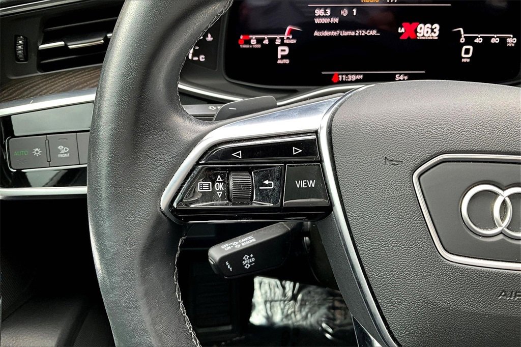 Used 2022 Audi A6 2.0T Premium image 11