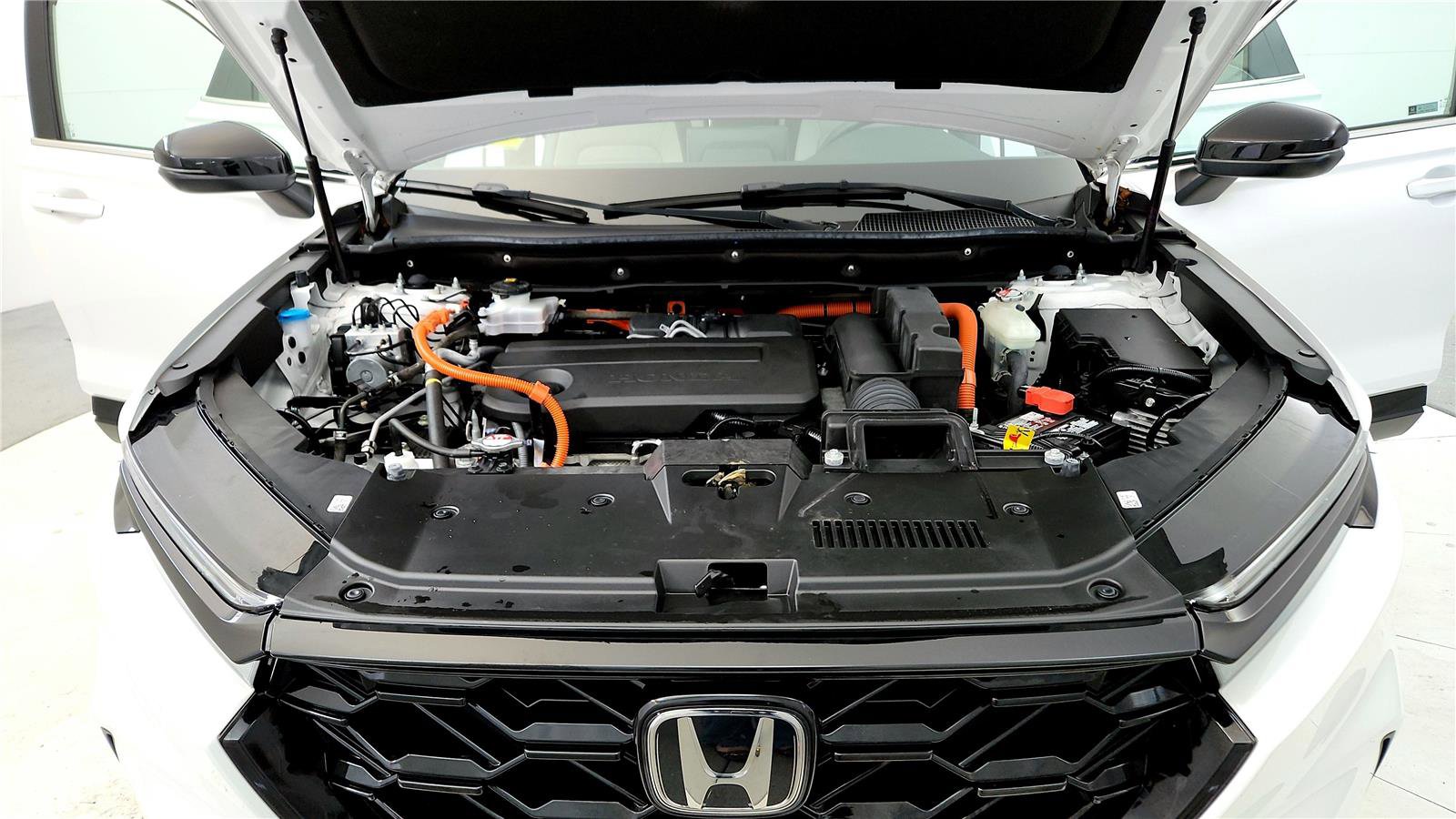 Used 2023 Honda CR-V Sport Touring image 15