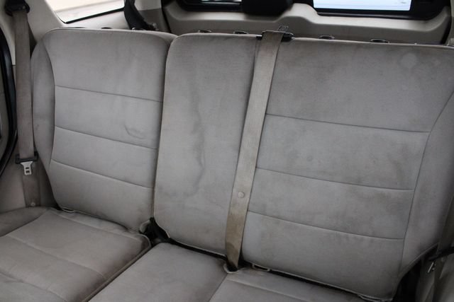 Used 2010 Ford Escape XLT AWD/4WD image 19