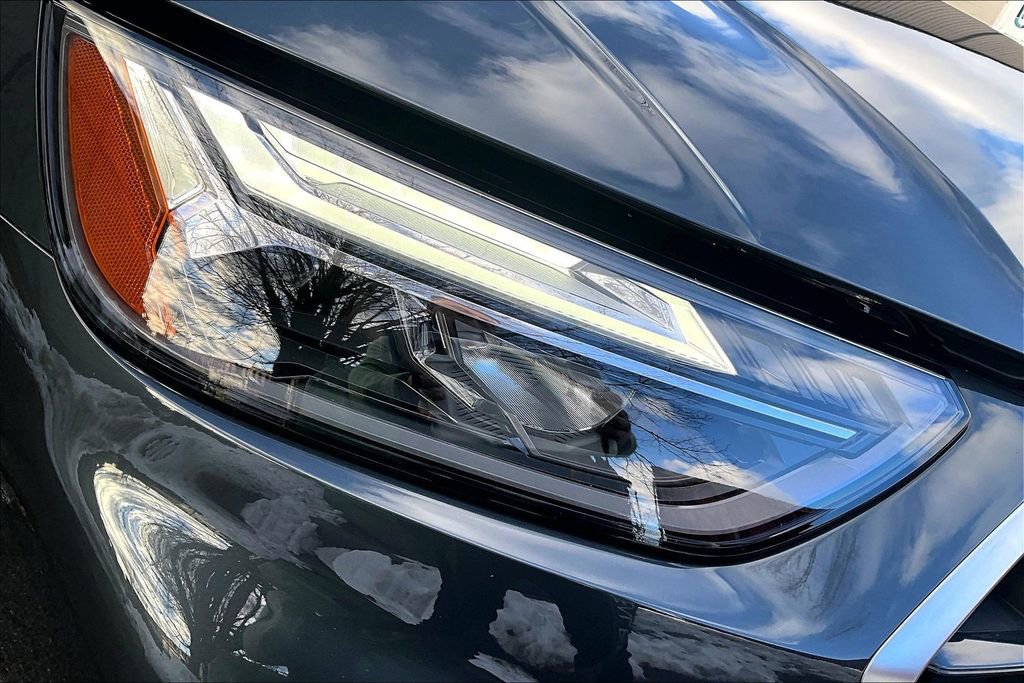 Used 2024 Audi Q5 2.0T Premium Plus w/ Premium Plus Package image 32