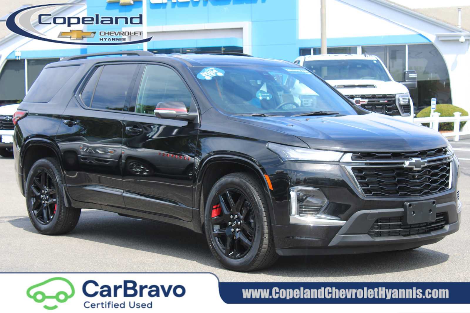 Certified 2024 Chevrolet Traverse Premier w/ Redline Edition AWD/4WD image 1