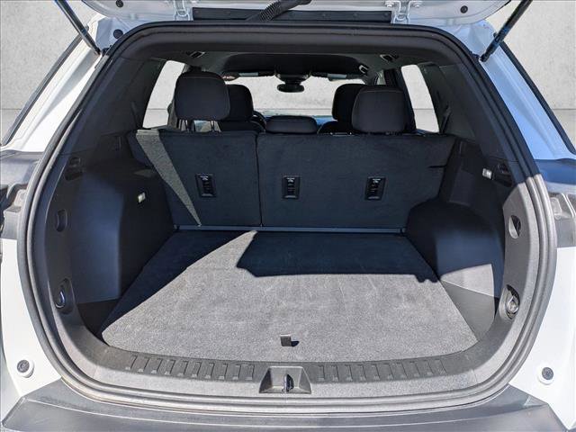 Used 2025 Chevrolet Equinox LT image 6