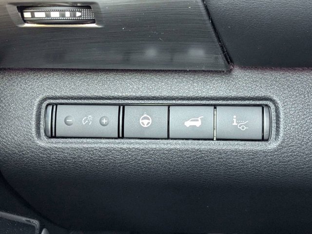 New 2025 Nissan Pathfinder Platinum w/ Cargo Package image 27