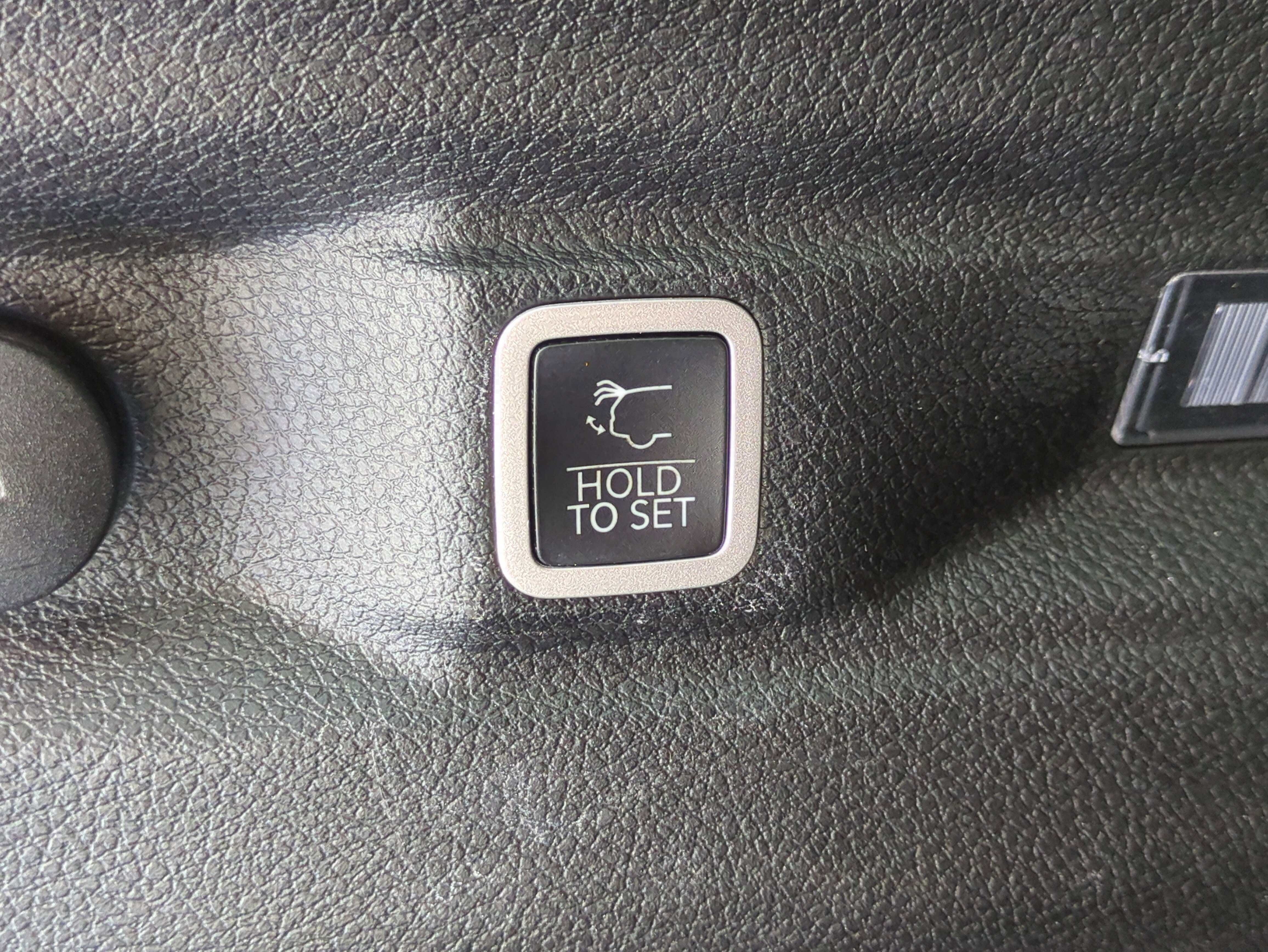 Certified 2021 Jeep Grand Cherokee L Limited image 14