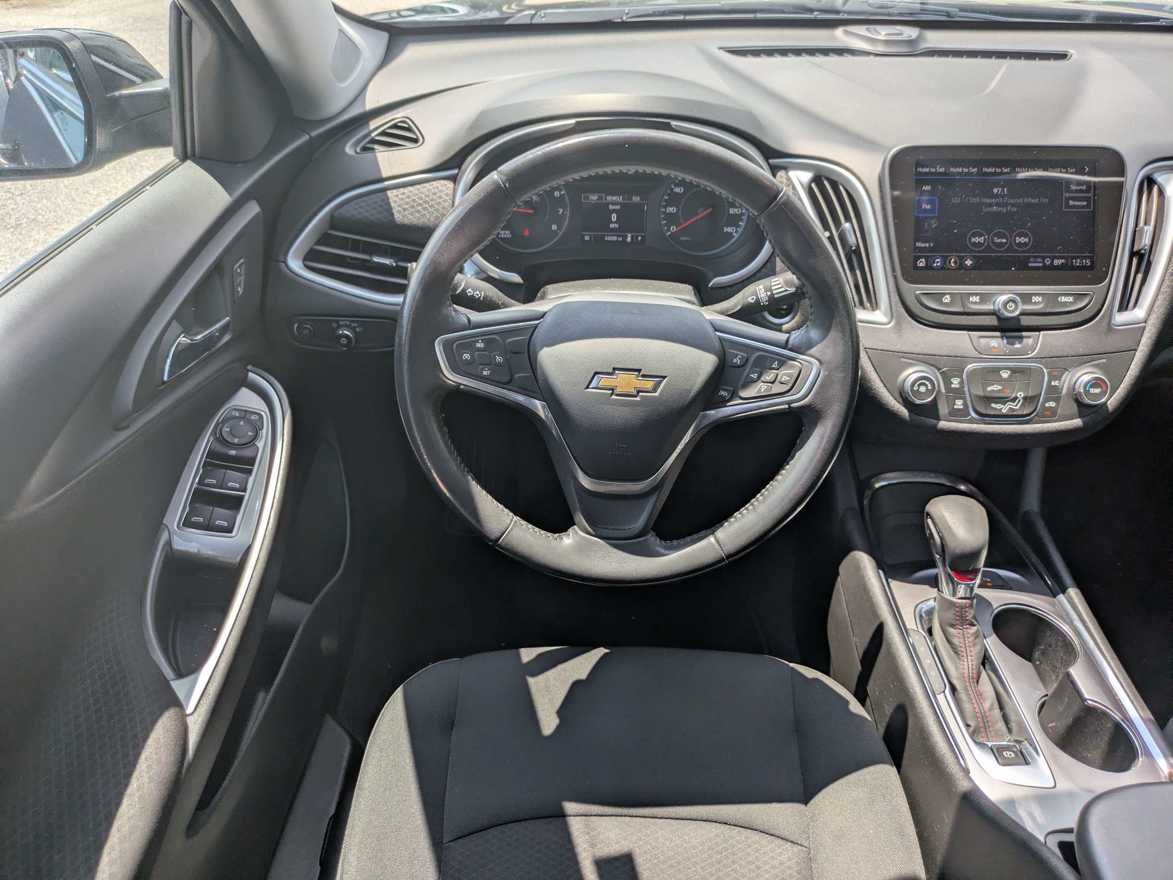 Used 2022 Chevrolet Malibu RS FWD image 16
