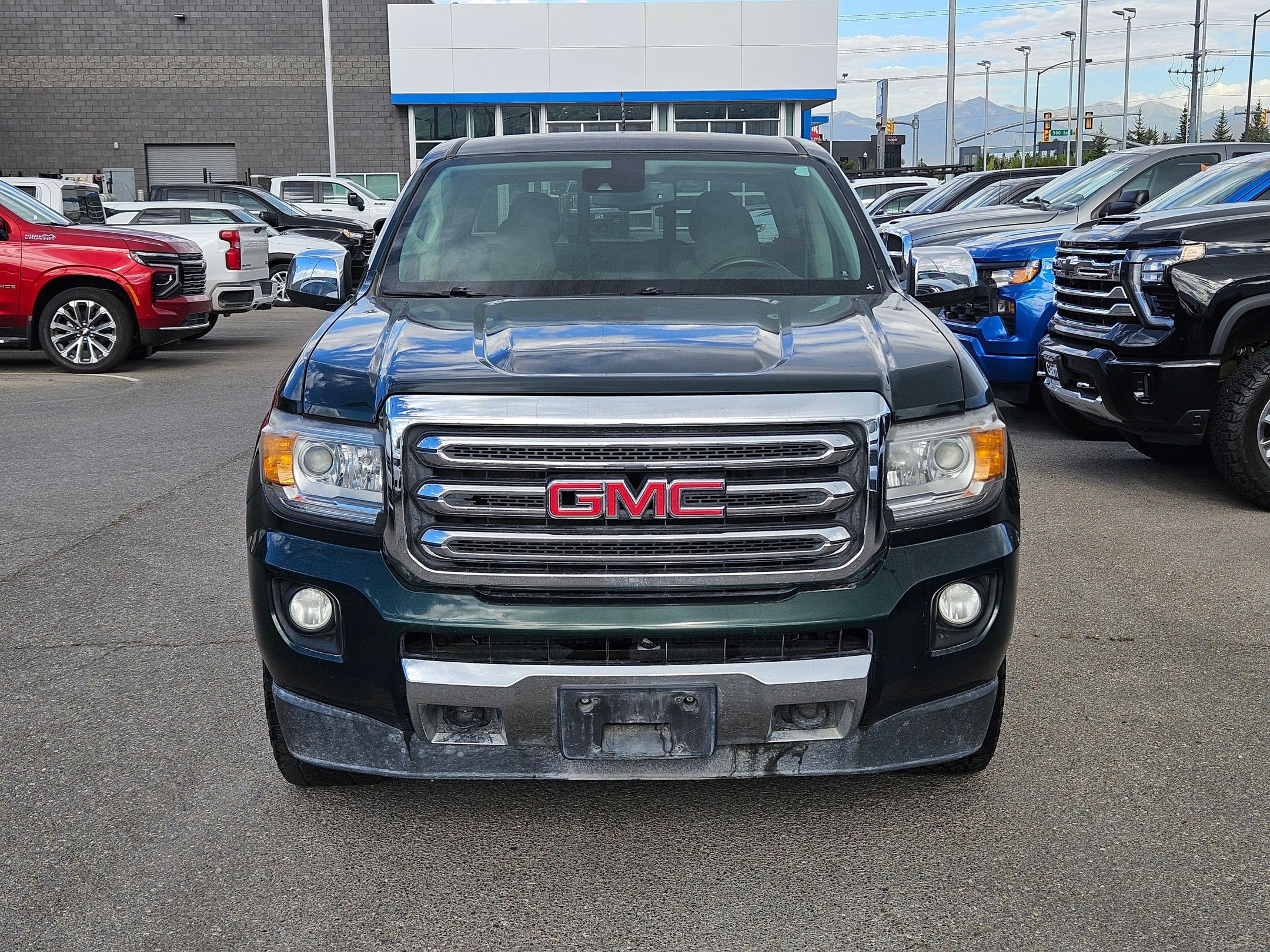 Used 2015 GMC Canyon SLT w/ Driver Alert Package AWD/4WD image 9