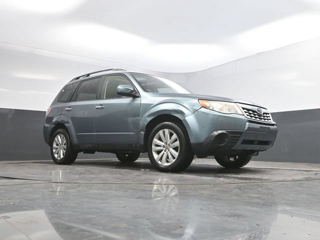 Used 2012 Subaru Forester 2.5X Premium AWD/4WD image 33