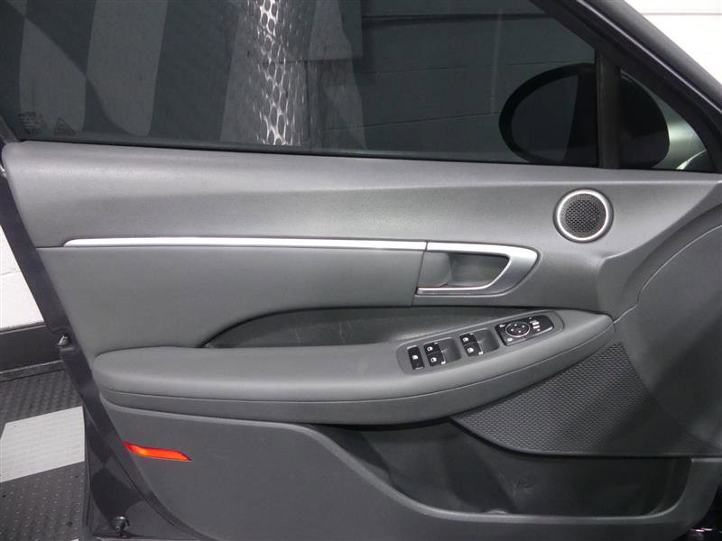 Used 2021 Hyundai Sonata SEL w/ Convenience Package image 18