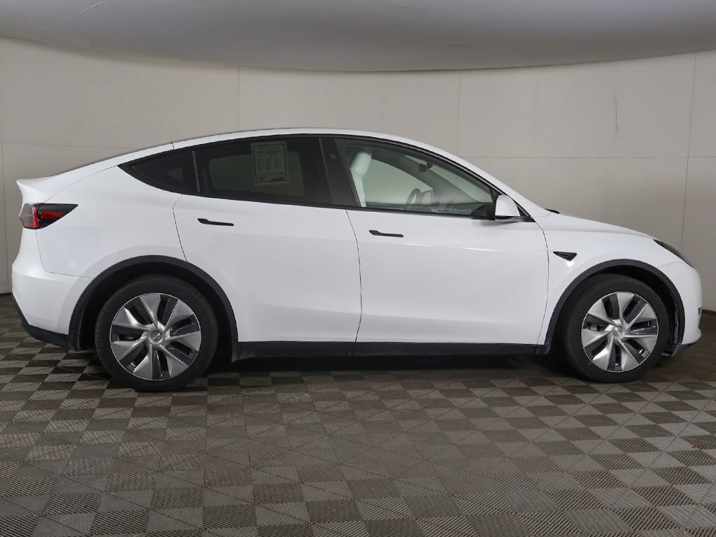 Used 2023 Tesla Model Y Long Range AWD/4WD image 19