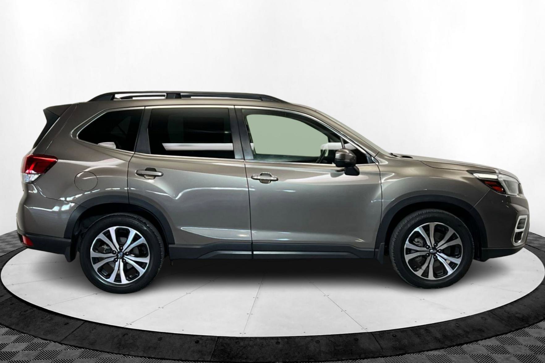 Used 2021 Subaru Forester Limited w/ Popular Package #3 image 7