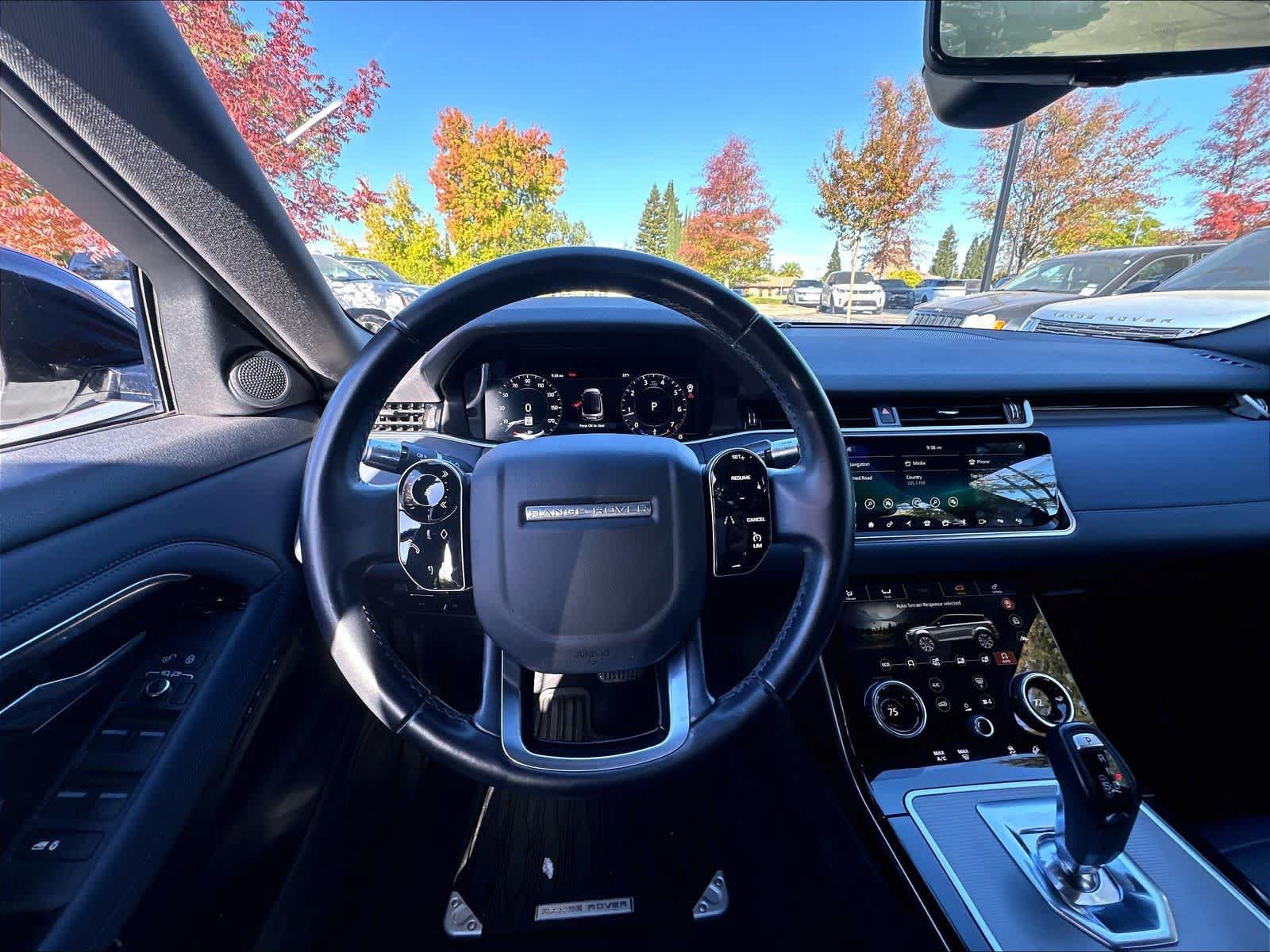 Used 2020 Land Rover Range Rover Evoque SE AWD/4WD image 7