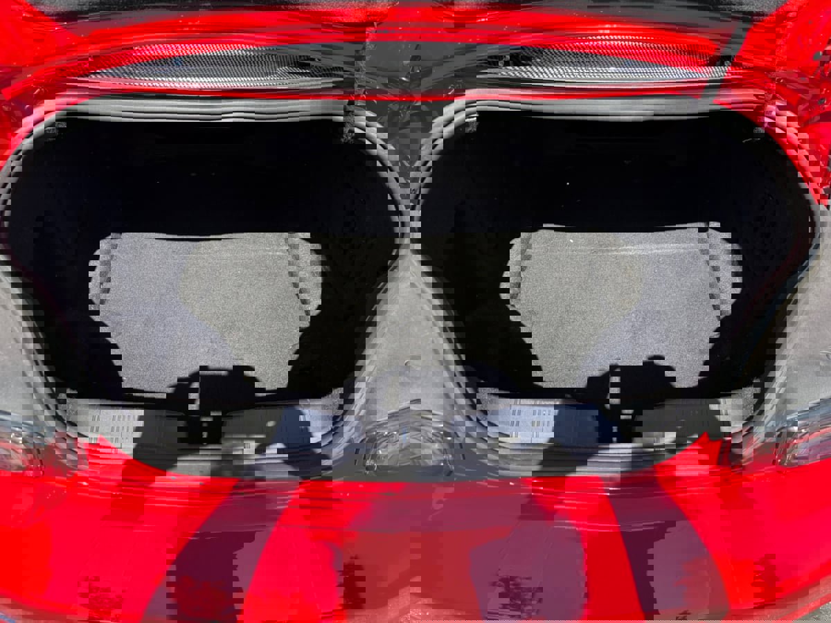 Used 2019 Chevrolet Camaro SS image 21