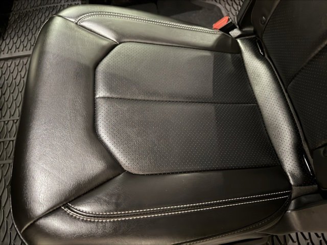 Used 2024 Chrysler Pacifica Touring-L w/ Road Tripper Package image 19