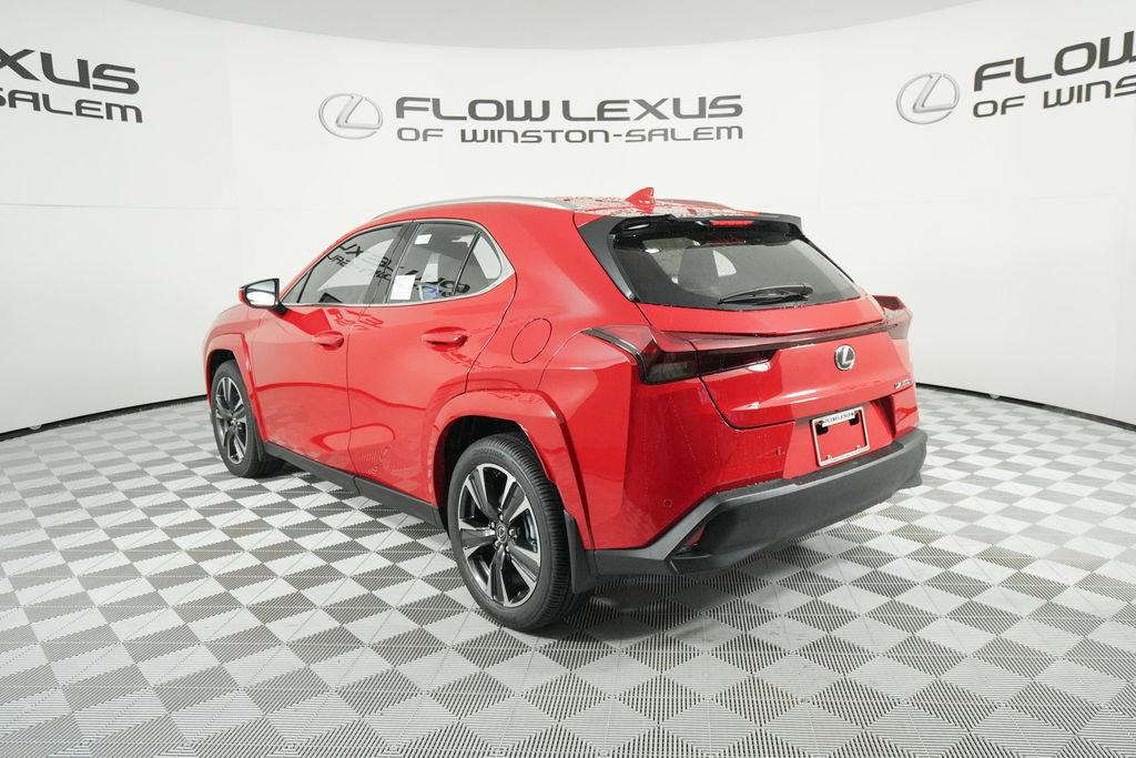 New 2025 Lexus UX 300h FWD image 5