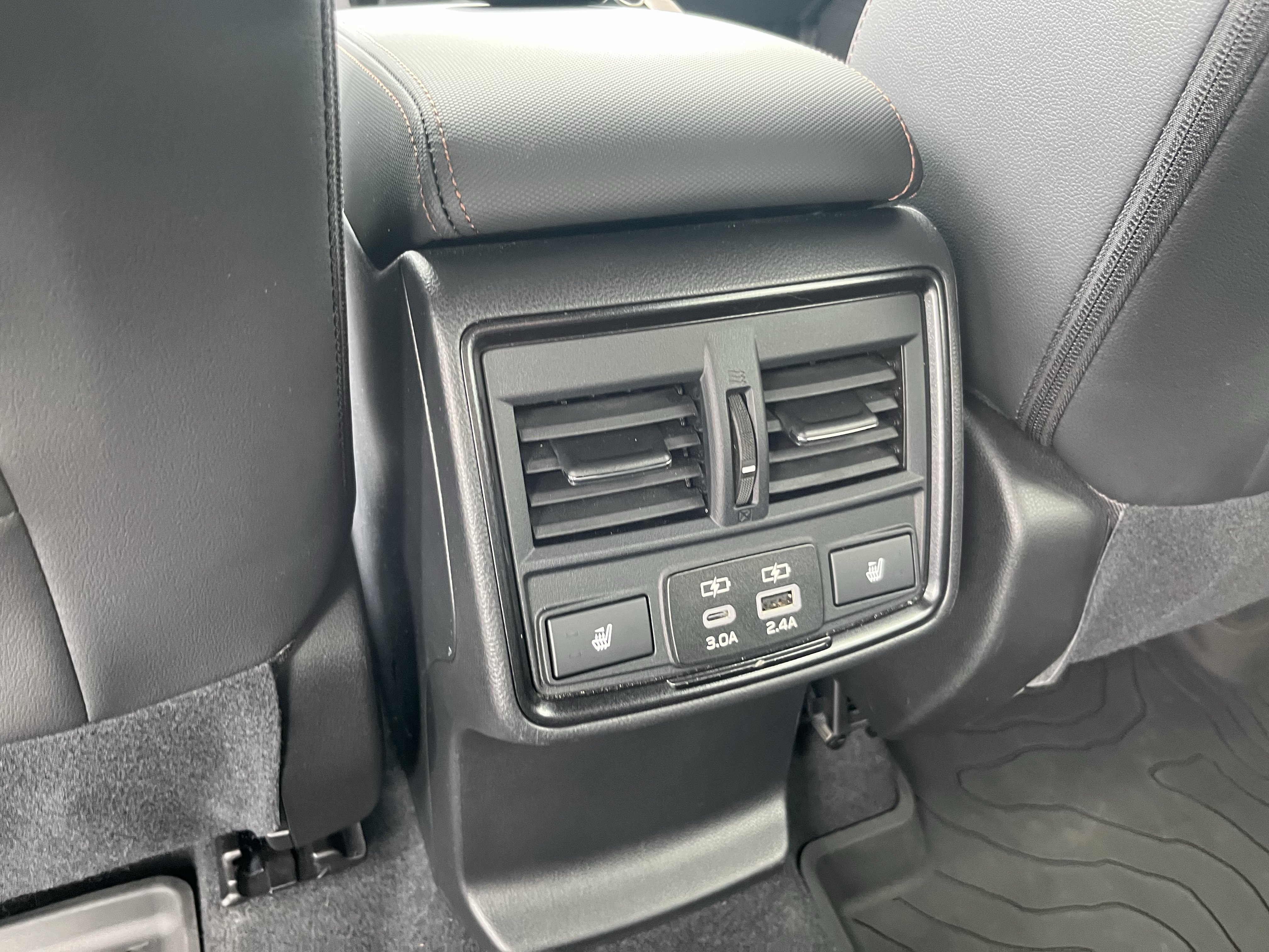 Used 2025 Subaru Forester Touring AWD/4WD image 18