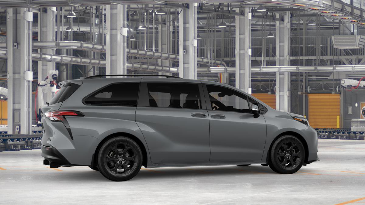 New 2026 Toyota Sienna XLE Woodland Edition AWD/4WD image 13