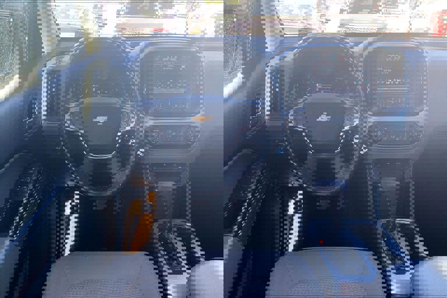 Used 2016 Chevrolet Colorado LT w/ LT Convenience Package image 5