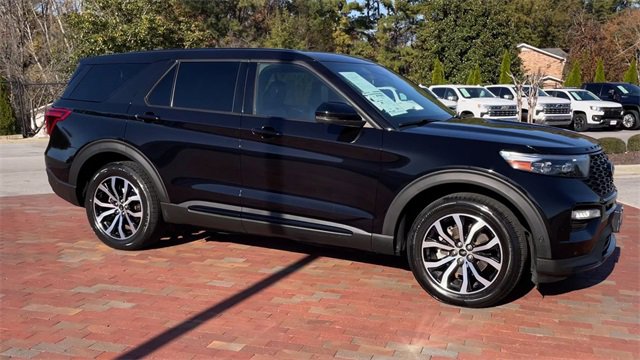 Used 2021 Ford Explorer ST w/ Equipment Group 401A image 3