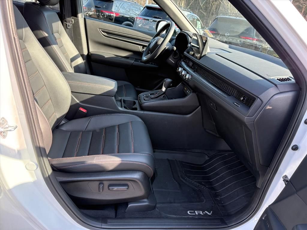 Used 2024 Honda CR-V Sport-L image 16