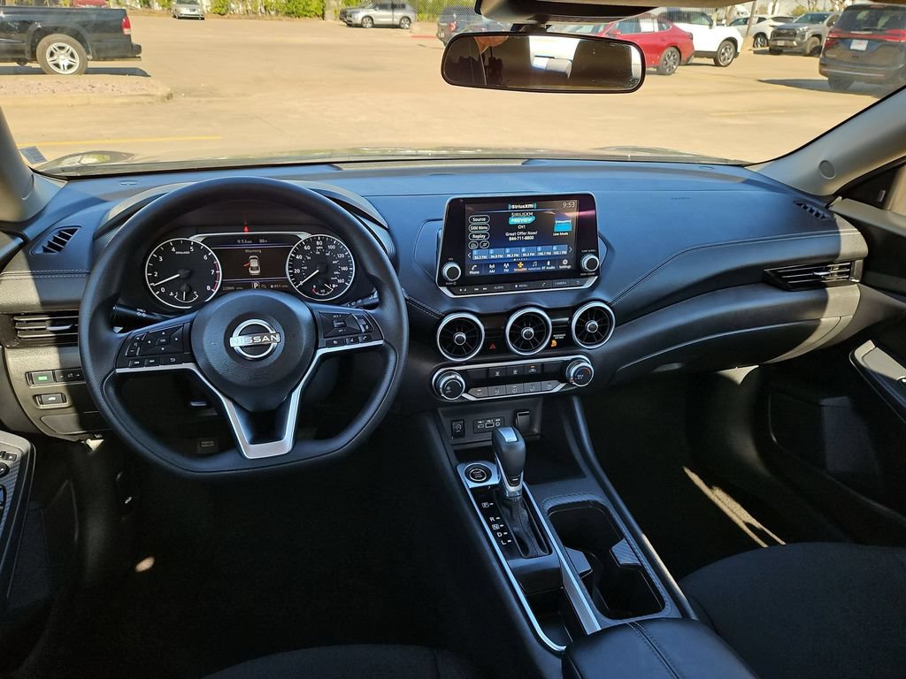 Used 2025 Nissan Sentra SV FWD image 26