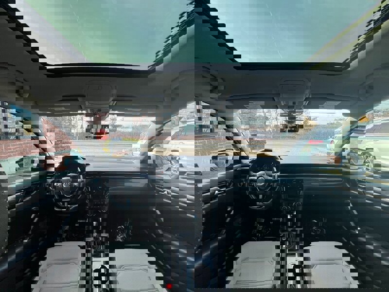 Used 2020 Volkswagen Passat 2.0T R-Line image 14