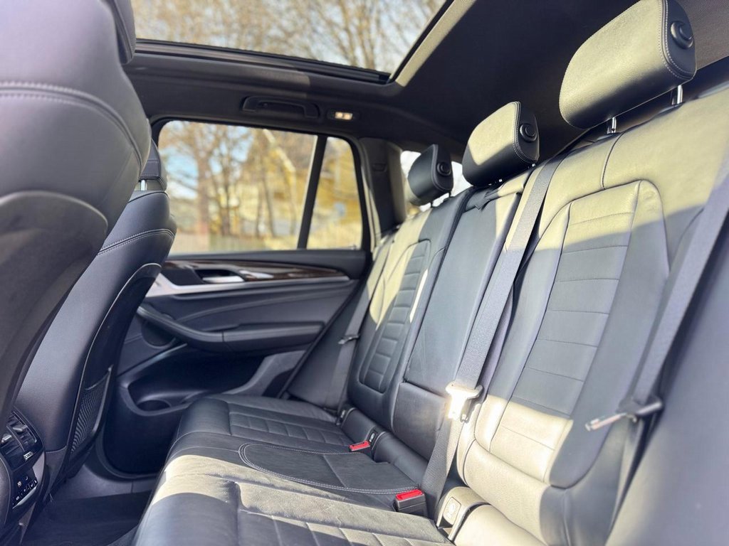 Used 2018 BMW X3 xDrive30i image 19