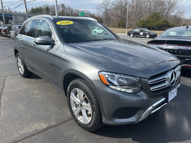 Used 2018 Mercedes-Benz GLC 300 4MATIC w/ Multimedia Package image 1