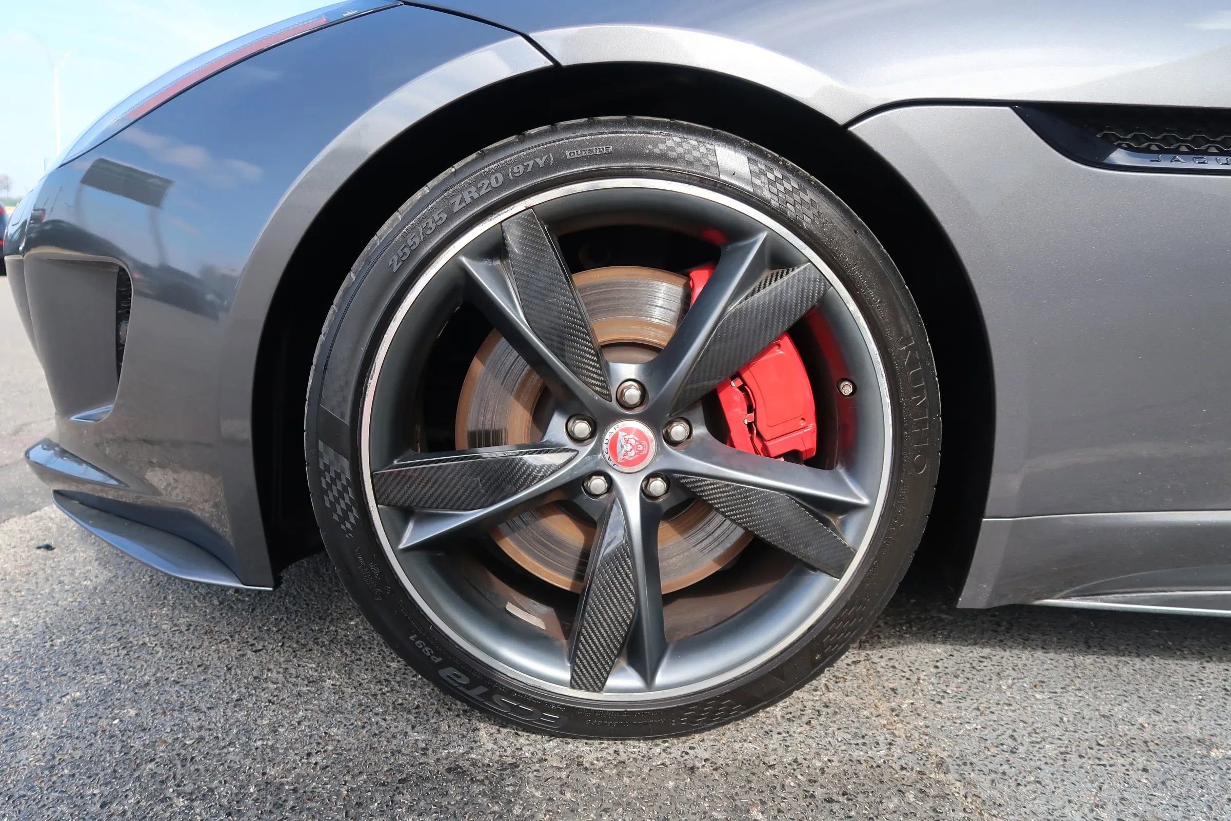 Used 2016 Jaguar F-TYPE R image 50