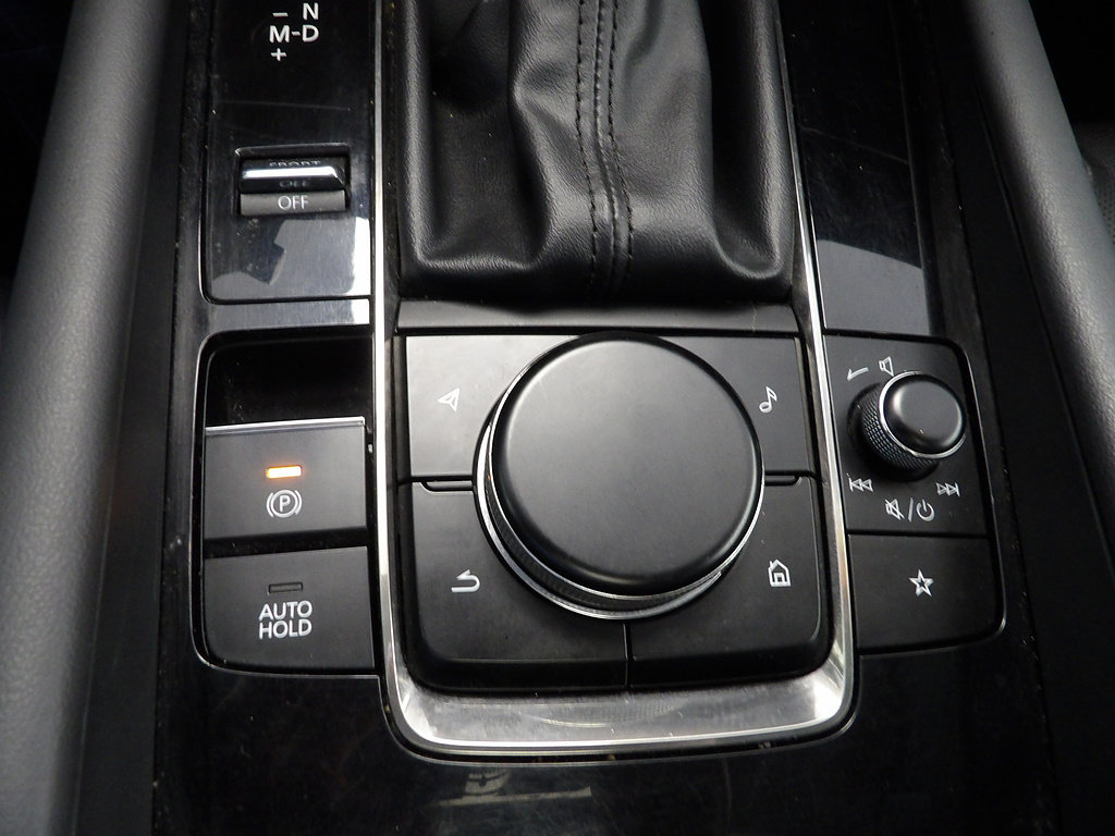 Used 2021 MAZDA MAZDA3 s AWD/4WD image 32