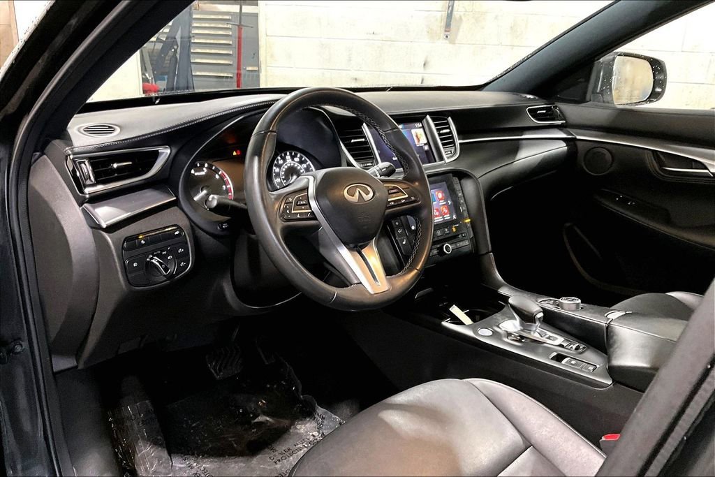 Certified 2022 INFINITI QX55 Luxe w/ Cargo Package image 16