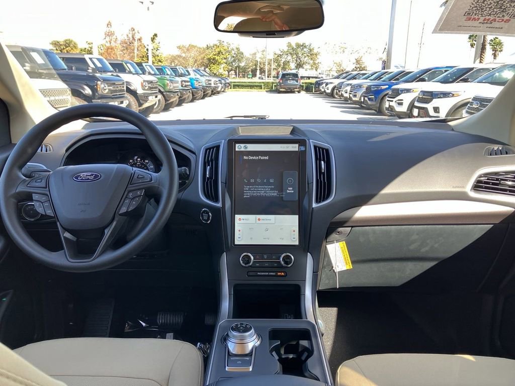 New 2024 Ford Edge SE image 5