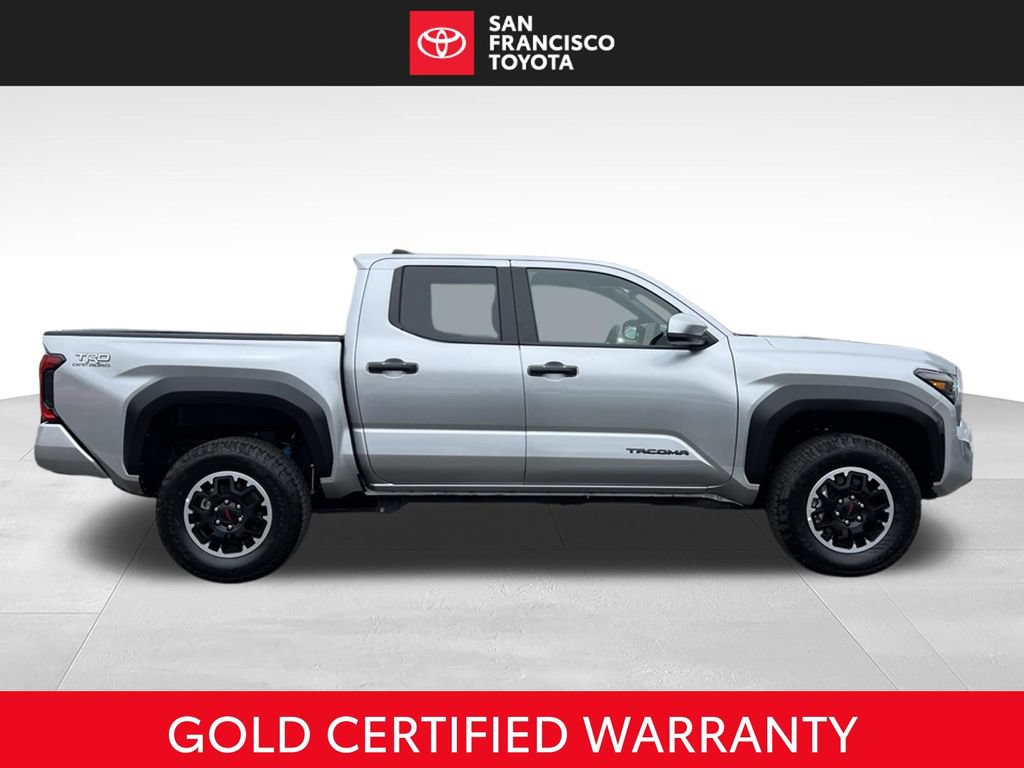 Certified 2025 Toyota Tacoma TRD Off-Road AWD/4WD image 6