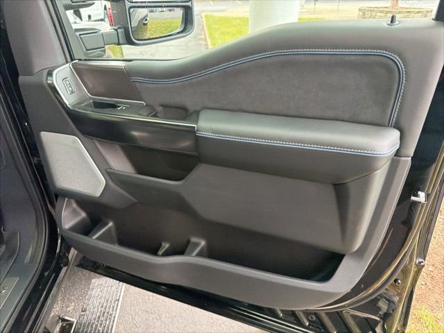 New 2026 Ford F250 Platinum image 22