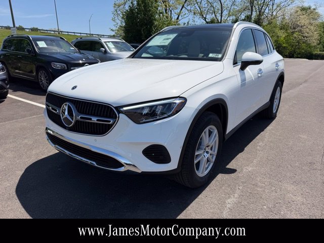 Used 2026 Mercedes-Benz GLC 300 4MATIC image 4