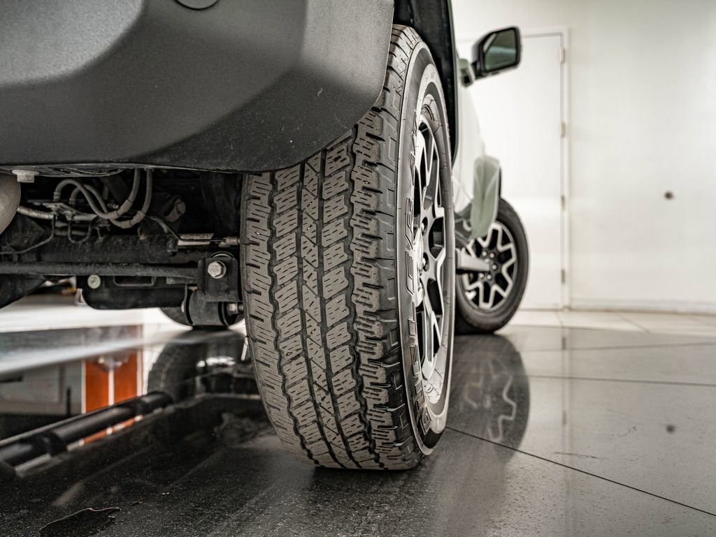 Used 2024 Ford Bronco Outer Banks image 44