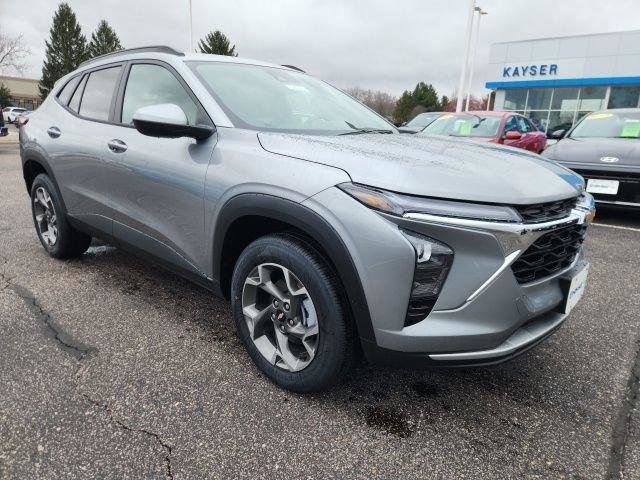 New 2026 Chevrolet Trax LT w/ Driver Confidence Package