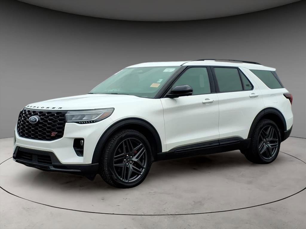 Used 2025 Ford Explorer ST