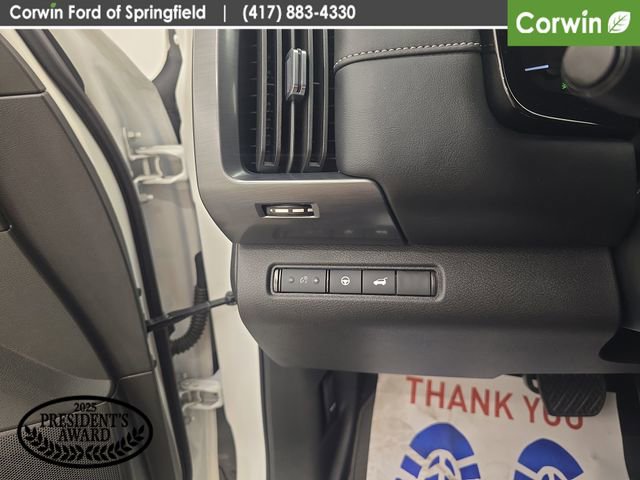 Used 2024 Nissan Pathfinder SL w/ SL Premium Package AWD/4WD image 36