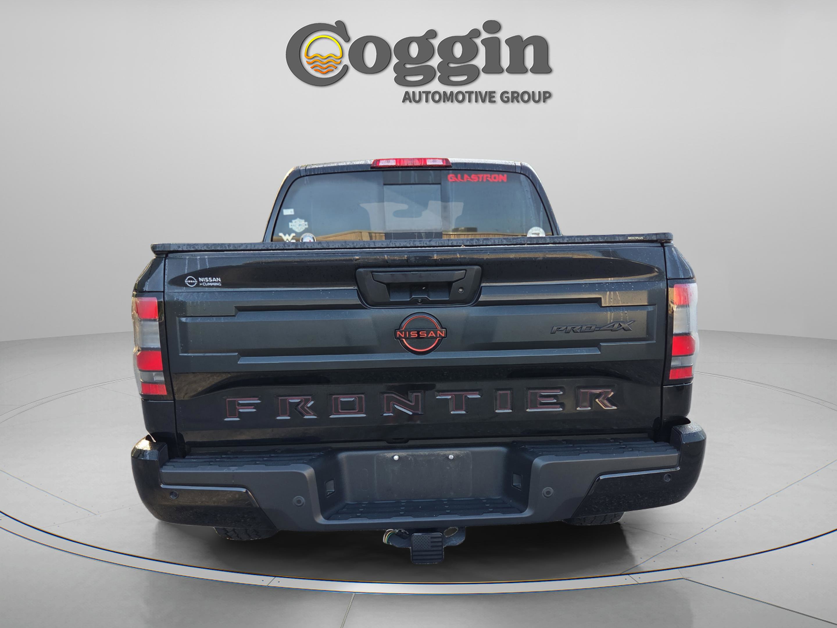 Used 2025 Nissan Frontier PRO-4X image 4